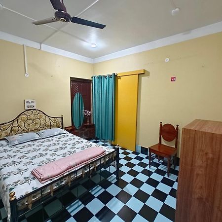 Anjali Homestay - 10 Mins From Airport Shiliguri Exterior foto